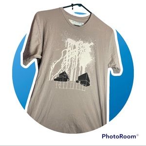 Radiohead 2006 “Down is the New Up” Shirt. Size M